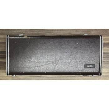 Sax Alto Yamaha YAS-23 Laqueado Com Chaves Niqueladas